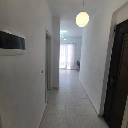 Seaview 7 Floor -no Elevater *